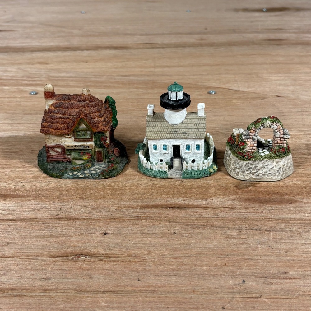 Vintage Miniature Lot David Winter Scaasis Old Point Loma Dickens Butcher Shop
